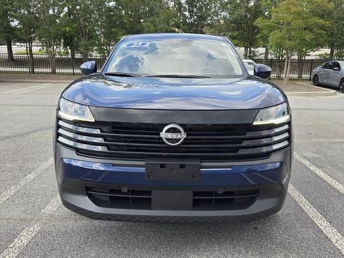 Used 2025 Nissan Kicks SV FWD image 3