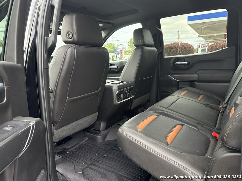 Used 2019 GMC Sierra 1500 AT4 w/ AT4 Premium Package AWD/4WD image 9