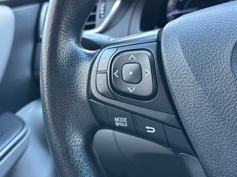 Used 2017 Toyota Camry LE FWD image 33