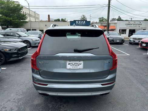 Used 2016 Volvo XC90 T6 Momentum w/ Momentum Plus Package AWD/4WD image 7