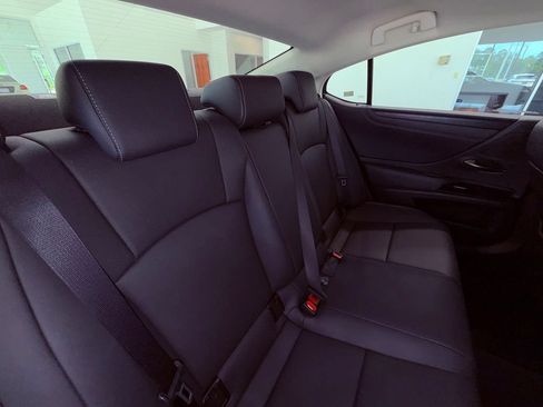 Certified 2025 Lexus ES 350 w/ Premium Package FWD image 14