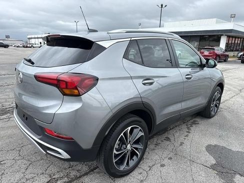 Used 2023 Buick Encore GX Select w/ Safety Package II FWD image 4