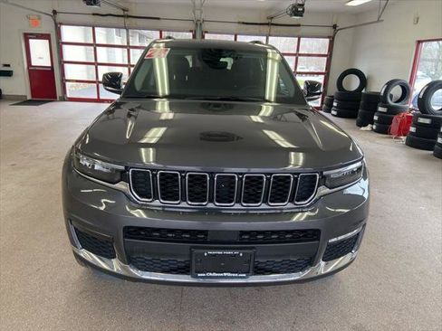 Certified 2023 Jeep Grand Cherokee L Limited AWD/4WD image 2
