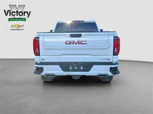 Used 2022 GMC Sierra 1500 AT4 w/ AT4 Preferred Package image 5