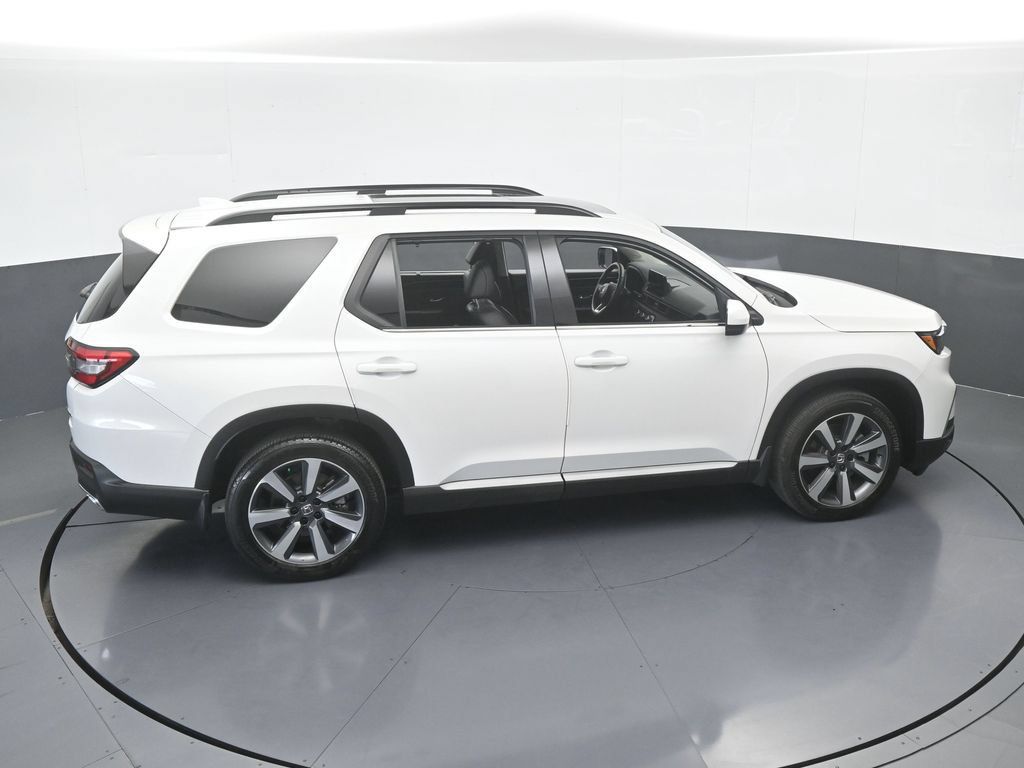 Used 2025 Honda Pilot Touring image 58