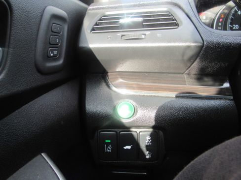 Used 2016 Honda CR-V Touring image 21