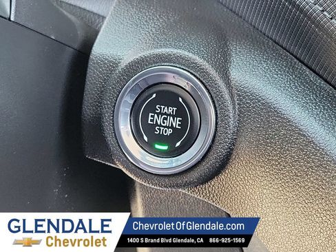 Certified 2023 Chevrolet TrailBlazer LT w/ Convenience Package FWD image 34