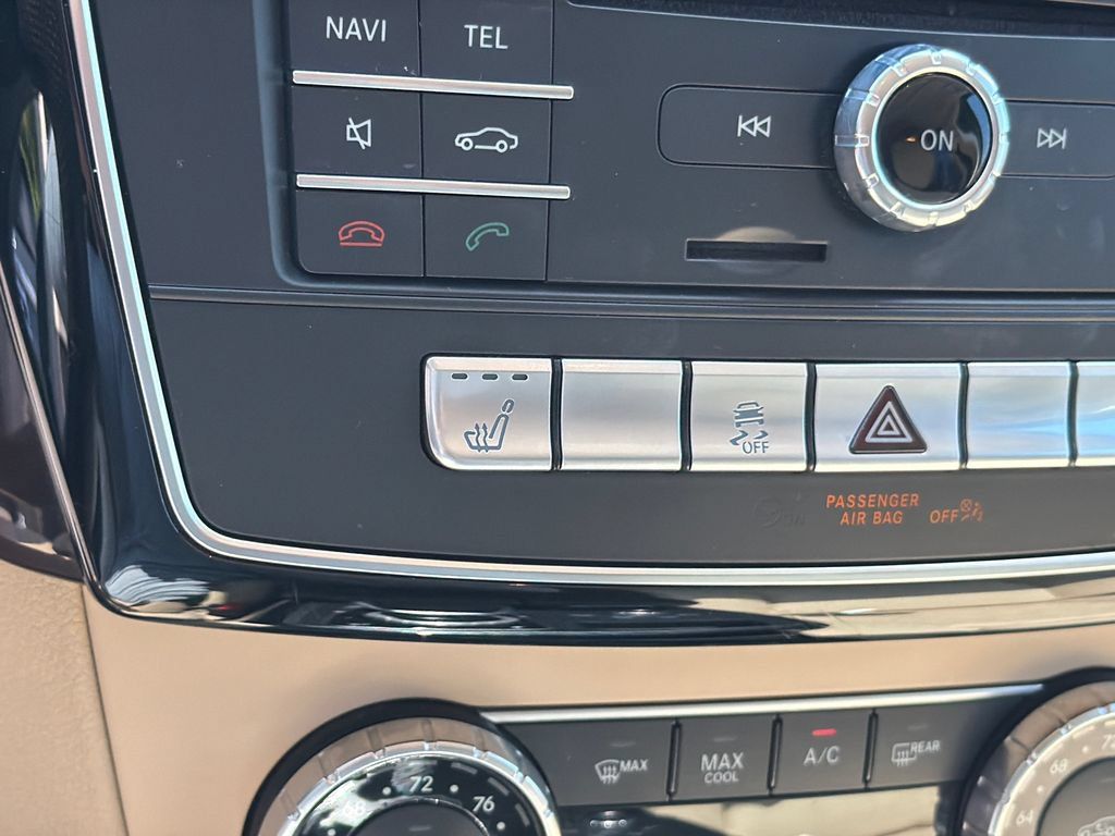 Used 2018 Mercedes-Benz GLE 350 w/ Premium 1 Package image 34