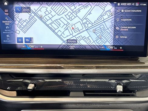 Used 2023 BMW X7 xDrive40i image 13