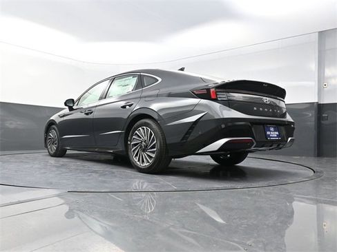 New 2026 Hyundai Sonata Limited image 36