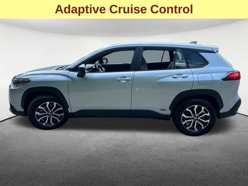Used 2024 Toyota Corolla Cross AWD Hybrid image 6