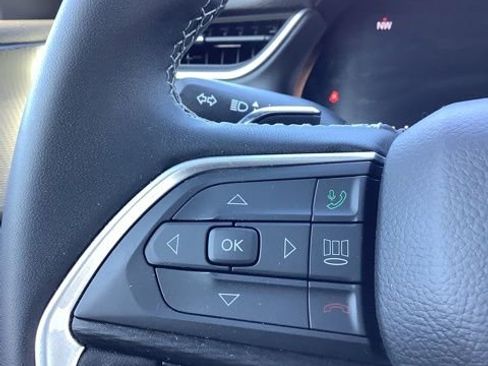 Certified 2025 Jeep Grand Cherokee Laredo X AWD/4WD image 24