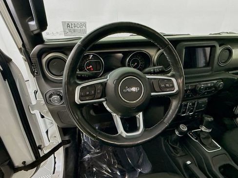 Used 2020 Jeep Gladiator Sport w/ Quick Order Package 24S image 13