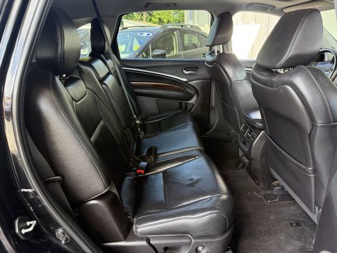 Used 2018 Acura MDX FWD image 18