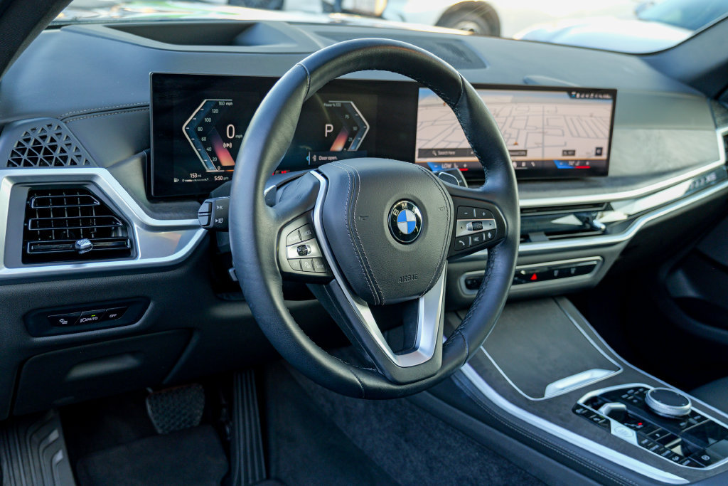 Used 2024 BMW X5 xDrive40i w/ Premium Package AWD/4WD image 20