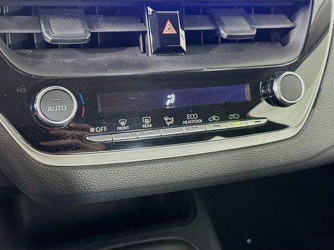 Used 2024 Toyota Corolla LE image 23