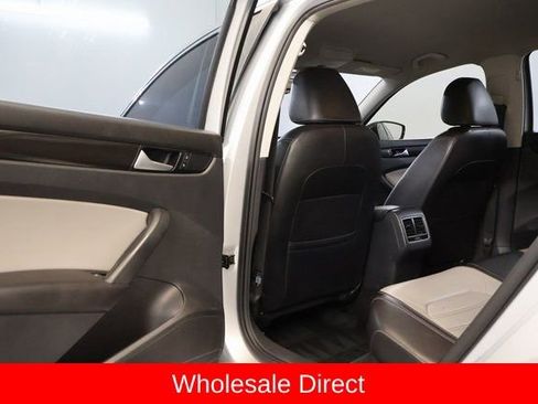Used 2015 Volkswagen Passat 1.8T Sport image 26