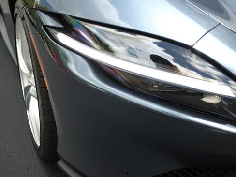 Certified 2024 Ferrari Roma image 12