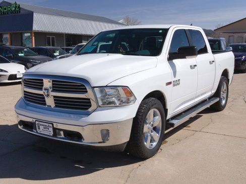 Used 2018 RAM 1500 Big Horn AWD/4WD image 2