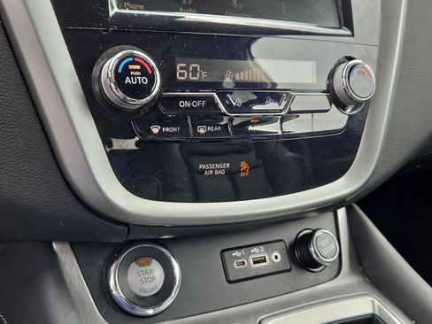Used 2020 Nissan Murano SV w/ Premium Package FWD image 22