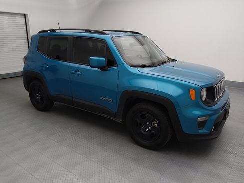 Used 2021 Jeep Renegade Latitude FWD image 11
