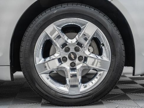Used 2010 Chevrolet Malibu LS FWD image 14