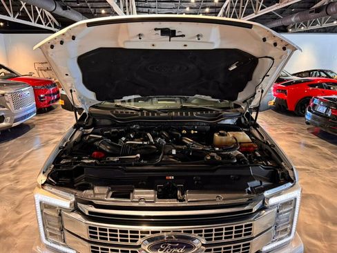 Used 2017 Ford F250 Platinum w/ Platinum Ultimate Package image 33