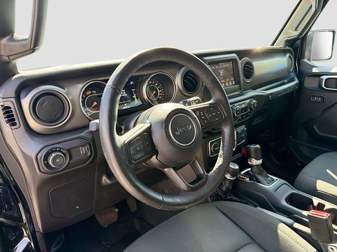 Used 2023 Jeep Wrangler Sport S image 25