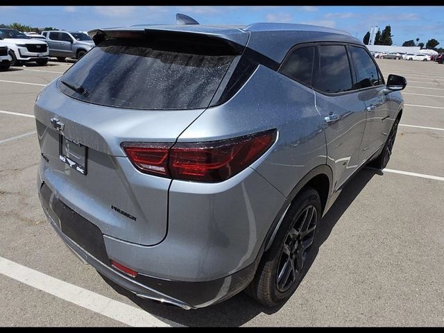 Used 2025 Chevrolet Blazer Premier w/ Enhanced Convenience Package FWD image 4