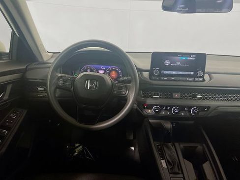 Used 2024 Honda Accord EX image 18