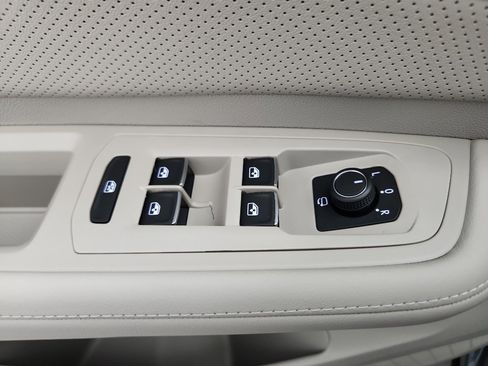New 2026 Volkswagen Atlas SEL Premium R-Line AWD/4WD image 10