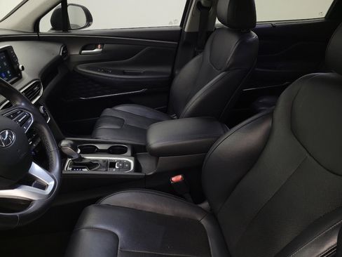 Used 2019 Hyundai Santa Fe Limited FWD image 17