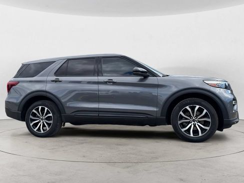 Used 2022 Ford Explorer ST AWD/4WD image 4