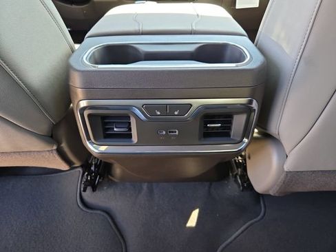 New 2026 GMC Sierra 1500 SLT w/ SLT Convenience Package image 11