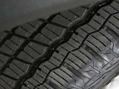 Used 2023 Honda Pilot EX-L image 12