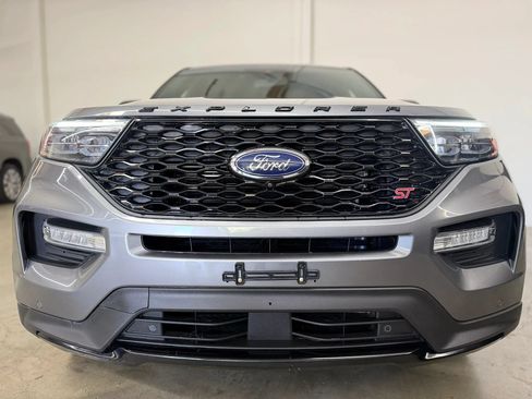 Used 2021 Ford Explorer ST w/ Equipment Group 401A AWD/4WD image 4