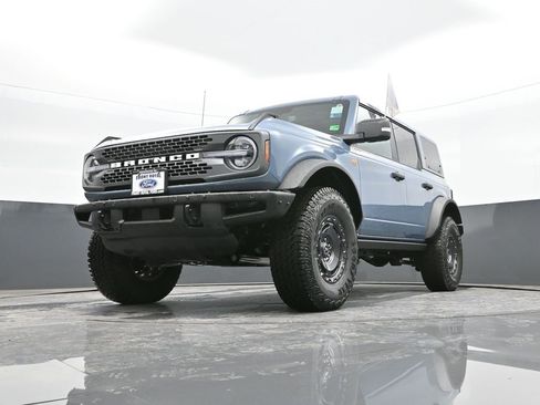 New 2025 Ford Bronco Badlands image 45