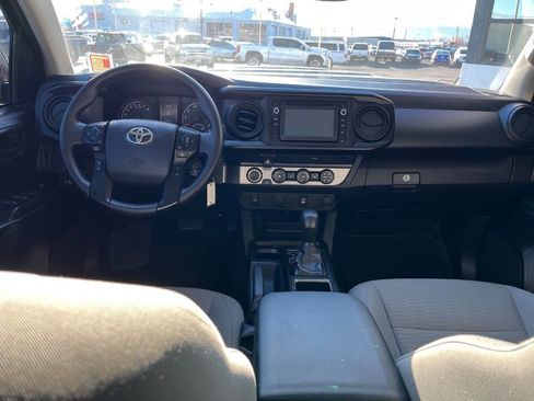 Used 2019 Toyota Tacoma SR5 image 12