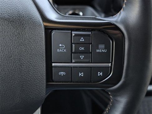 Certified 2024 Ford F250 Platinum image 18