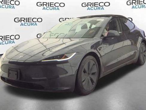 Used 2024 Tesla Model 3 Long Range AWD/4WD image 3