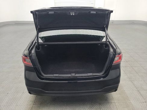 Used 2020 Subaru Legacy Premium image 29