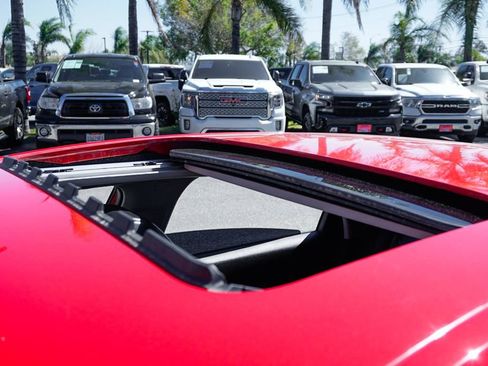 Used 2024 Honda Civic EX-L image 25