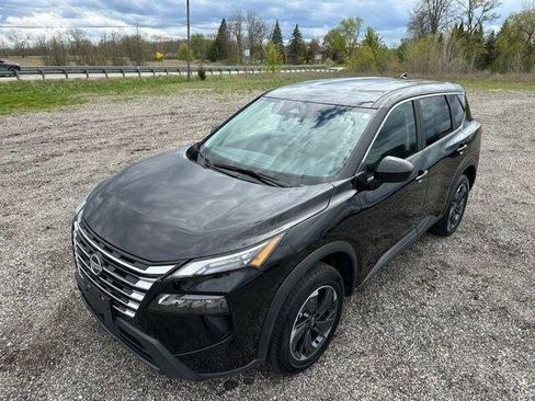 Used 2024 Nissan Rogue SV AWD/4WD image 10