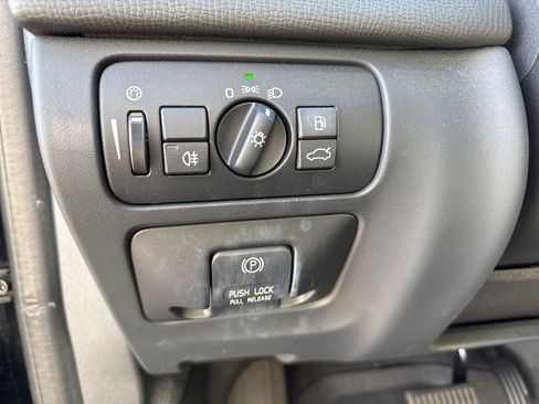 Used 2012 Volvo XC60 3.2 image 15