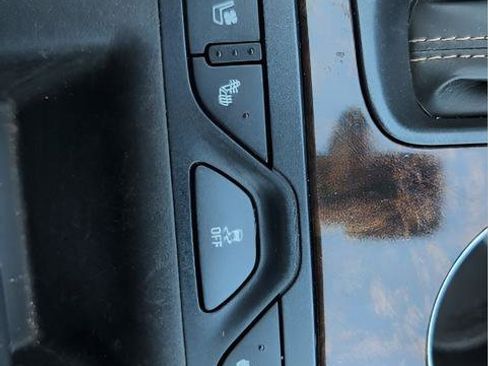 Used 2015 Chevrolet Impala LTZ image 16