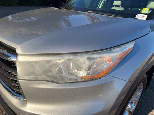 Used 2016 Toyota Highlander Limited AWD/4WD image 9