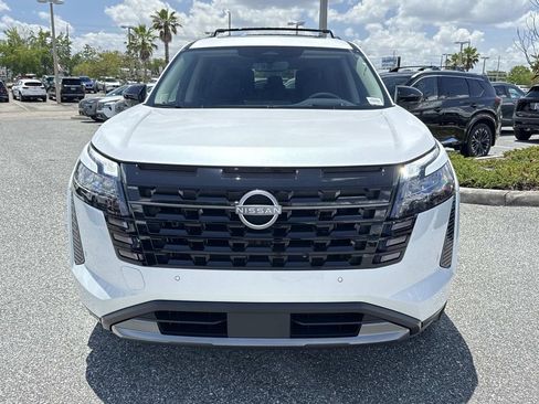 New 2026 Nissan Pathfinder Platinum w/ Cargo Package FWD image 9