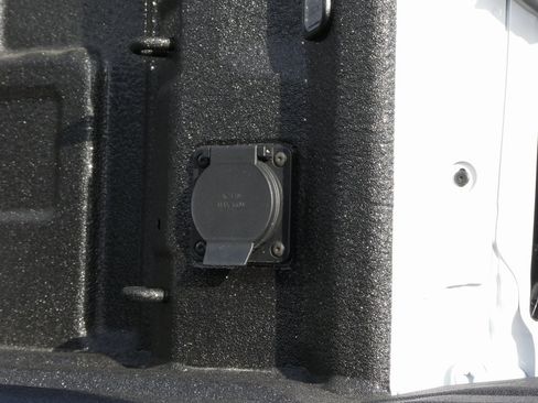 New 2026 GMC Sierra 1500 AT4 w/ AT4 Premium Package image 25