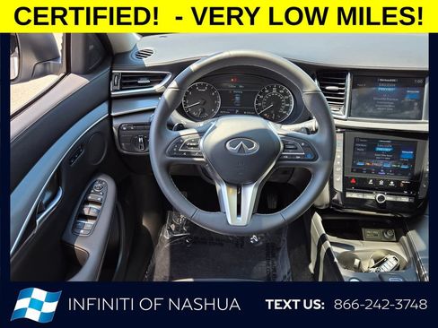 Certified 2025 INFINITI QX50 Luxe AWD/4WD image 11