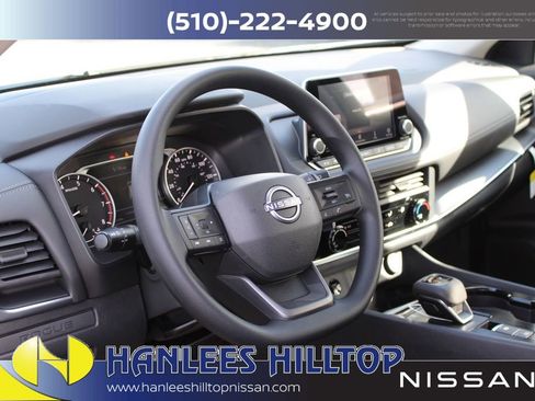 New 2026 Nissan Rogue S image 11